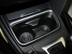 2013款 328i 2.0T 运动型