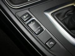 2013款 328i 2.0T 运动型