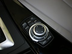 2013款 328i 2.0T 运动型