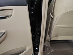 2012款 1.5L 手动 豪华型