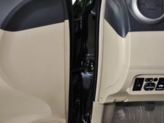 2012款 1.5L 手动 豪华型