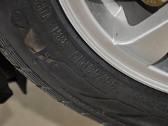 2012款 1.5L 手动 豪华型