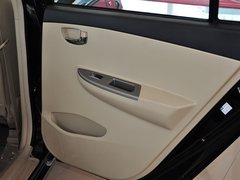 2012款 1.5L 手动 豪华型