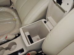 2012款 1.5L 手动 豪华型