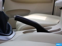 2012款 1.5L 手动 豪华型