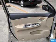 2012款 1.5L 手动 豪华型