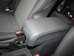 2012款 2.0 CVT 运动版 5座
