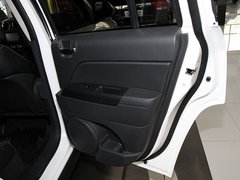 2012款 2.4 CVT 运动版 5座