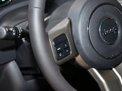 2012款 2.4 CVT 豪华导航版 5座