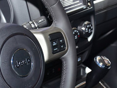2012款 2.4 CVT 豪华导航版 5座