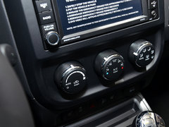 2012款 2.4 CVT 豪华导航版 5座