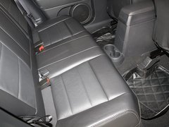 2012款 2.4 自动 豪华版 5座