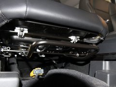2012款 2.4 自动 豪华版 5座