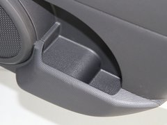 2012款 2.4 自动 豪华版 5座