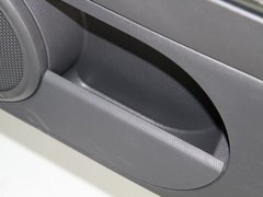 2012款 2.4 自动 豪华版 5座
