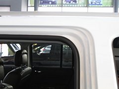 2012款 2.4 自动 豪华版 5座