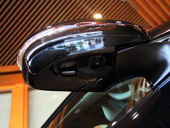 2012款 570 5.7 自动 8座