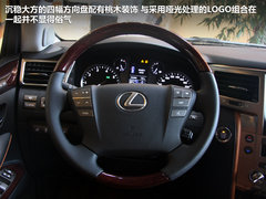 2012款 570 5.7 自动 8座