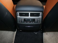2012款 570 5.7 自动 8座