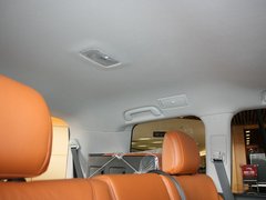 2012款 570 5.7 自动 8座