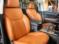 2012款 570 5.7 自动 8座