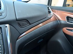 2013款 1.4T 手动 都市进取型 5座