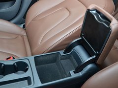 2013款 40 TFSI 豪华型