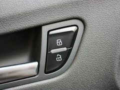 2013款 40 TFSI 豪华型