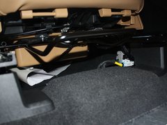 2012款 2.4L 自动 豪华版 7座