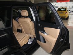 2012款 2.4L 自动 豪华版 7座