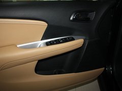 2012款 2.4L 自动 豪华版 7座