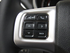 2012款 2.4L 自动 豪华版 7座