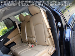 2012款 2.4L 自动 豪华版 7座