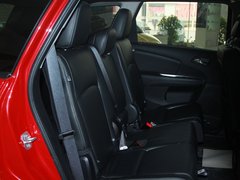 2012款 2.4L 自动 豪华版 7座