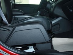 2012款 2.4L 自动 豪华版 7座
