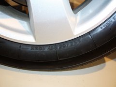 2012款 2.4L 自动 豪华版 7座