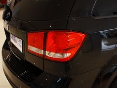 2012款 2.4L 自动 豪华版 7座