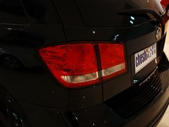 2012款 2.4L 自动 豪华版 7座