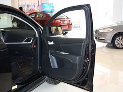2012款 2.4L 自动 豪华版 7座