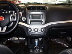 2012款 2.4L 自动 豪华版 7座