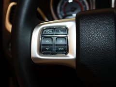 2012款 2.4L 自动 豪华版 7座