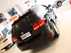 菲跃 2012款 2.4L 自动 豪华版 7座
