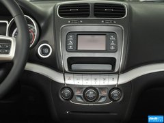 2012款 2.4L 自动 豪华版 7座