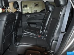 2012款 2.4L 自动 豪华版 7座