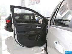 2012款 2.4L 自动 豪华版 7座