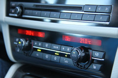 2013款 3.0T 混合动力版