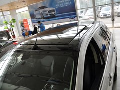 2012款 3.5L 自动 精锐天窗版 5座
