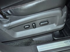 2012款 3.5L 自动 精锐天窗版 5座