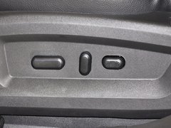 2012款 3.5L 自动 精锐天窗版 5座