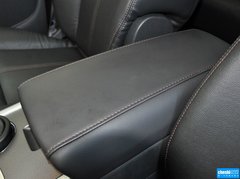 2012款 3.5L 自动 精锐天窗版 5座
